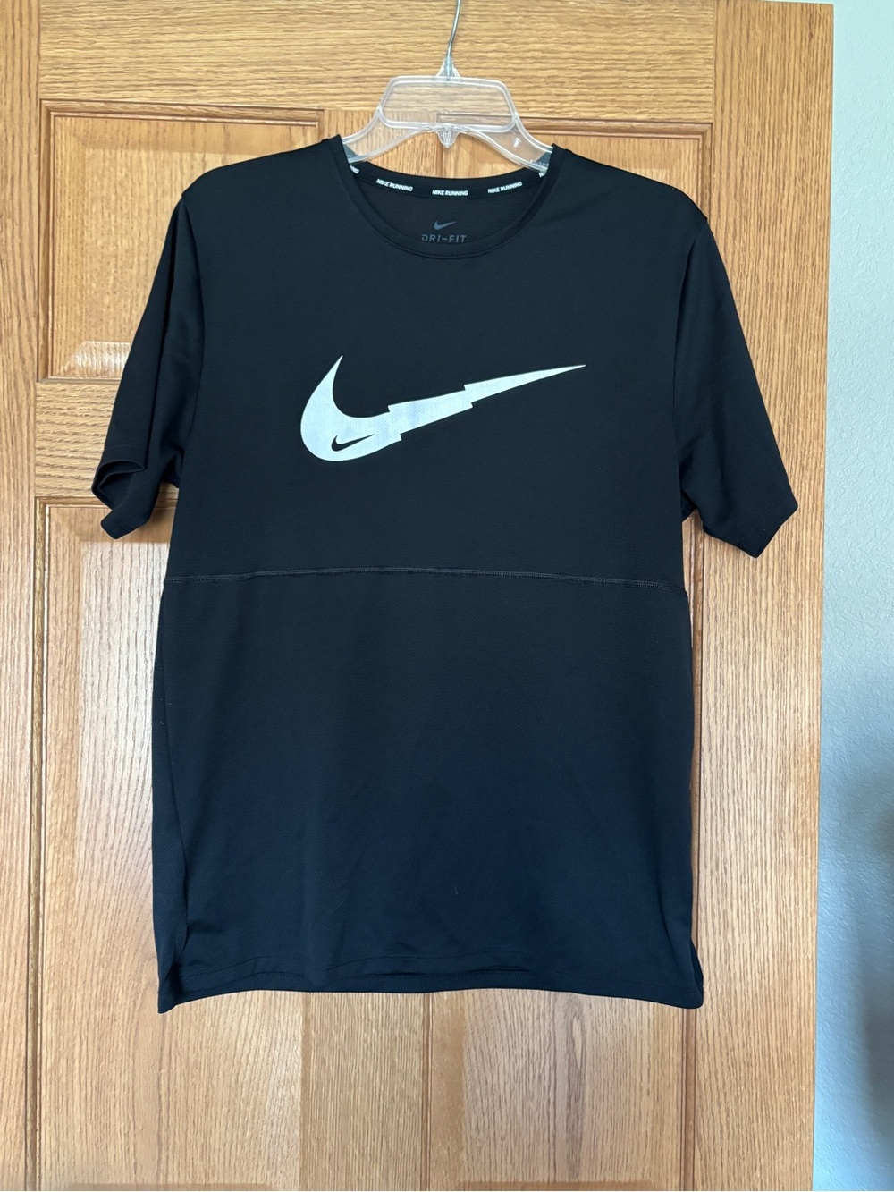Nike Running Women’s M Black Short Sleeve Dri-FIT Tee with White logo